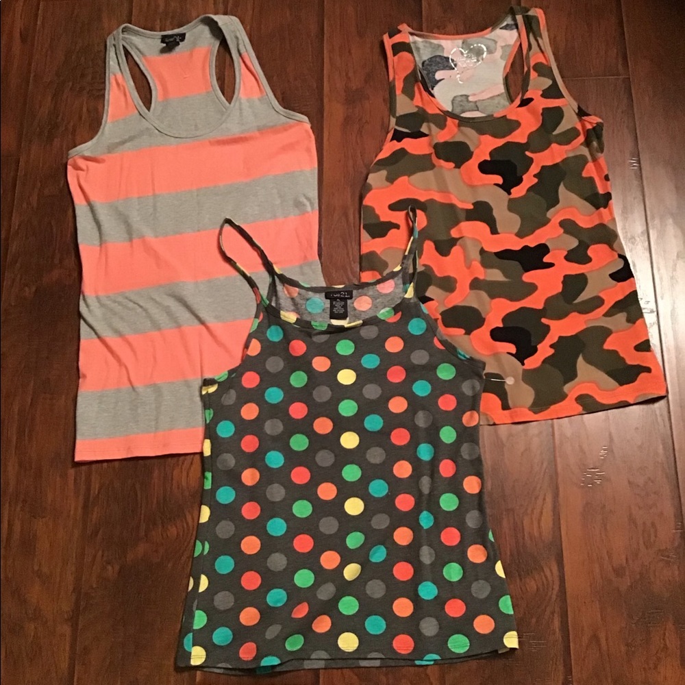 3 Rue 21 Tank Tops
